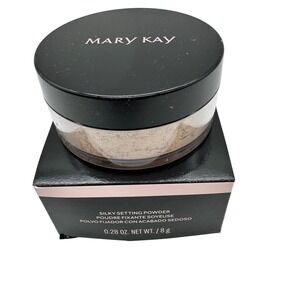 Mary Kay Silky Setting Powder Medium Ivory 0.28 oz 8g Loose Powder Makeup
